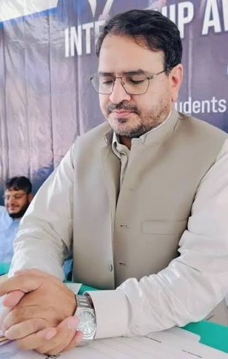 ڈپٹی کمشنر صوابی ڈاکٹر طارق اللہ