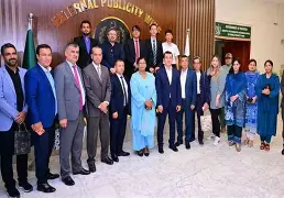 10 رکنی ازبک میڈیا وفد سات روزہ دورے پر پاکستان پہنچ گیا