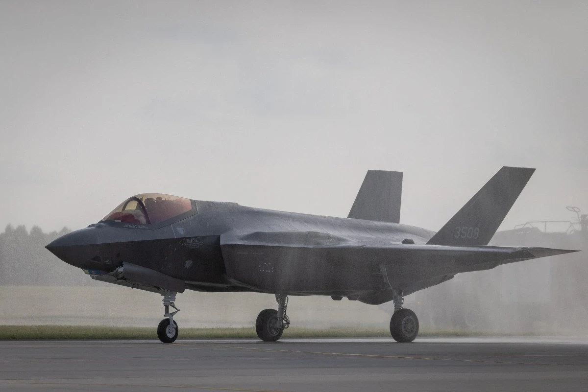 F-35 aircraft