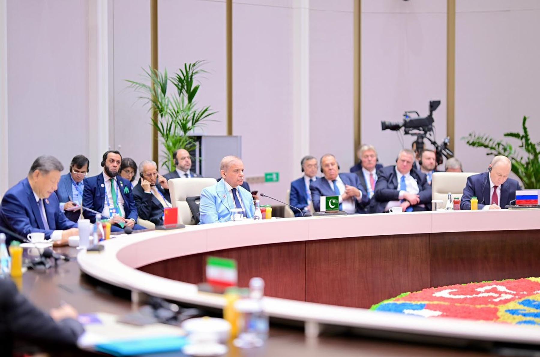 پاکستان ایس سی او کی چیئرمین شپ "وژن کو عمل میں بدلنا: رابطہ کاری، جدت اور مشترکہ خوشحالی" کے عنوان کے تحت انجام دے گا ، وزیراعظم شہباز شریف
