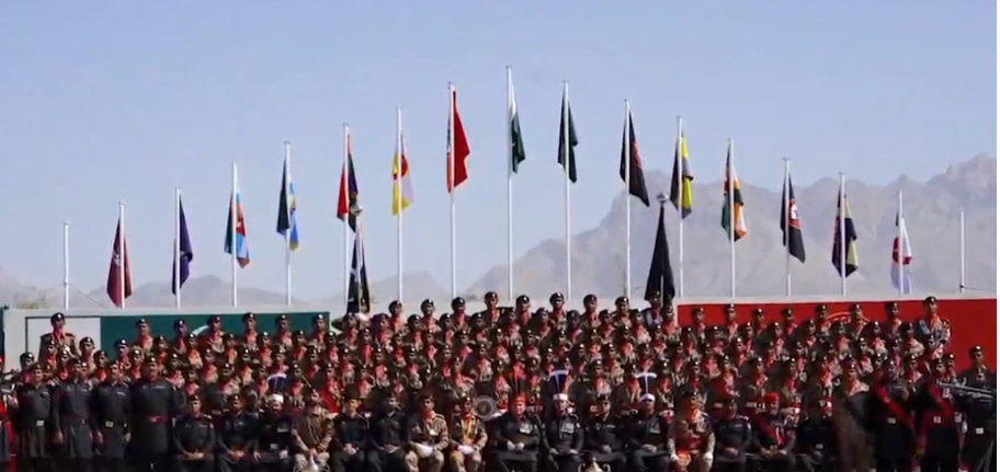 ایف سی بلوچستان(ساؤتھ) ٹریننگ سینٹرخضدار میں بیسک ملٹری ٹریننگ بیچ 76 کی پُروقارپاسنگ آؤٹ پریڈ