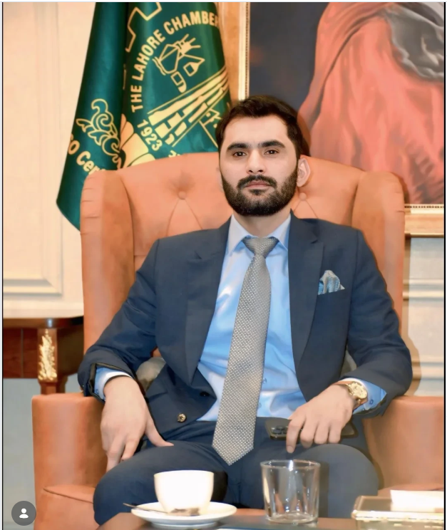 شعیب ایوب بٹالوی کو ایکسپورٹ کے فروغ اور نوجوانوں کی خدمات پر خصوصی ایوارڈ سے نوازا گیا
