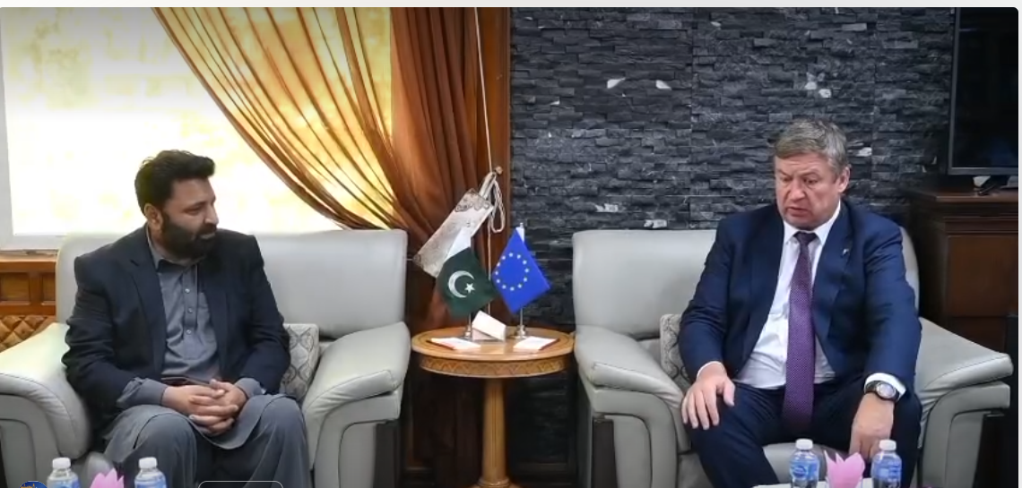 وزیراعلیٰ گلگت بلتستان سے یورپی یونین کے سفیر کی ملاقات، موسمیاتی تبدیلی، توانائی اور ترقیاتی منصوبوں پر تبادلہ خیال