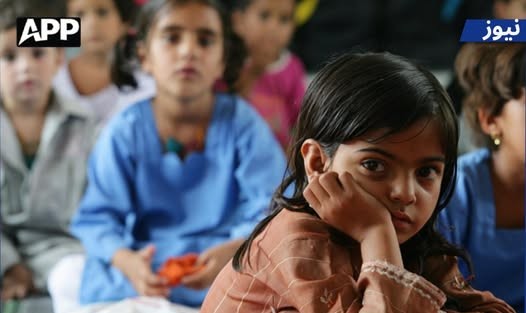 49 لاکھ سکول سے باہر