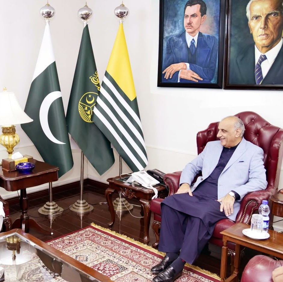 صدر آزادکشمیر ڈاکٹر محمد نجیب خان سے اسپیکر قانون ساز اسمبلی چوہدری طارق فاروق کی ملاقات