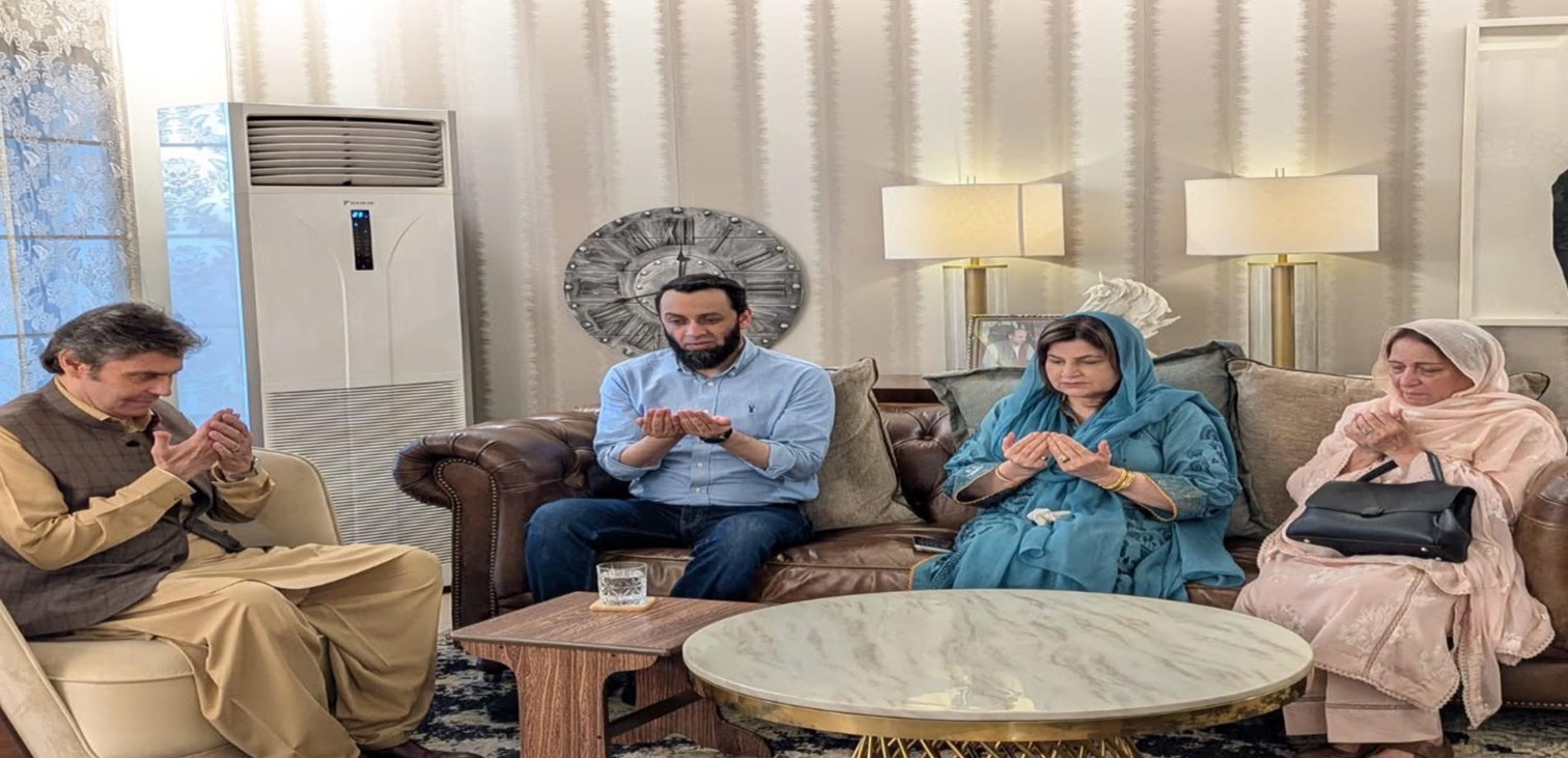 وفاقی وزیر اطلاعات عطاء اللہ تارڑ