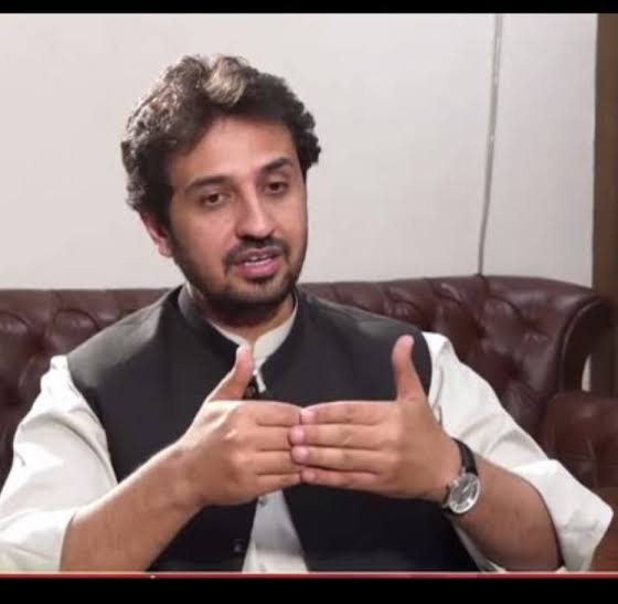 صوبائی وزیر خزانہ ومعدنیات میر شعیب نوشیروانی