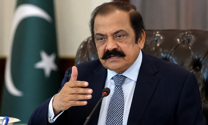 خیبر پختونخوا حکومت کو سیاسی محاذ آرائی کے بجائے عوام کے تحفظ اور امن و امان کو ترجیح دینی چاہیے، رانا ثناء اللہ