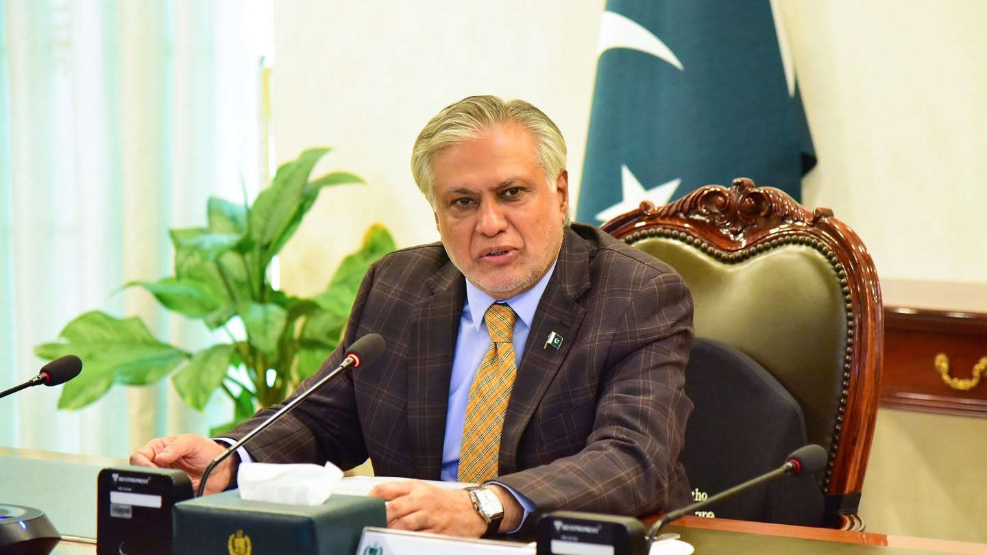 نائب وزیرِاعظم سینیٹر اسحاق ڈار کی زیر صدارت اجلاس، صدر مالدیپ کے آئندہ دورہ پاکستان کی تیاریوں کا جائزہ