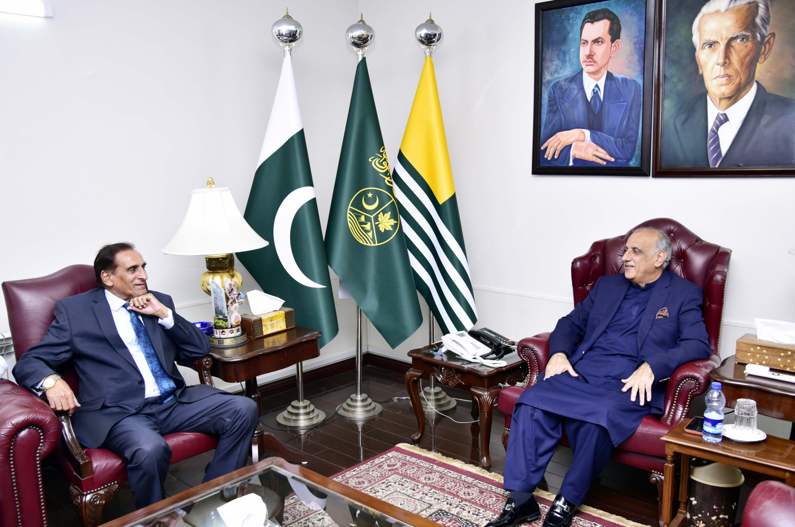 صدر آزاد کشمیر ڈاکٹر محمد نجیب خان سے سابق صدر سردار مسعود خان و دیگر کی ملاقاتیں، منصب سنبھالنے پر مبارک باد دی