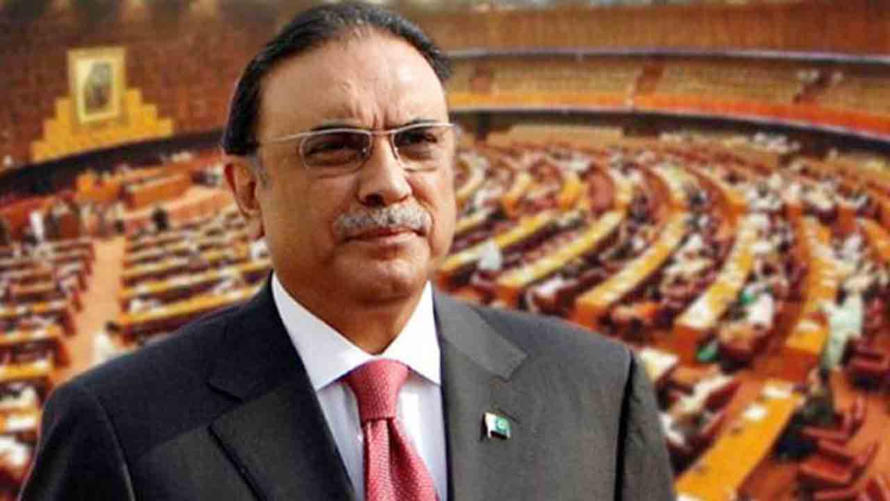 صدر مملکت آصف علی زرداری نے پارلیمنٹ کا مشترکہ اجلاس جمعرات کو دن 11 بجے طلب کر لیا