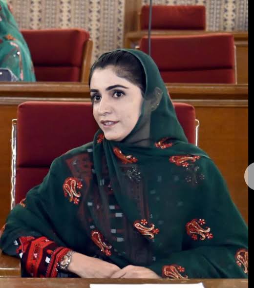 صوبائی مشیر برائے کھیل و امور نوجوانان مینا مجید بلوچ