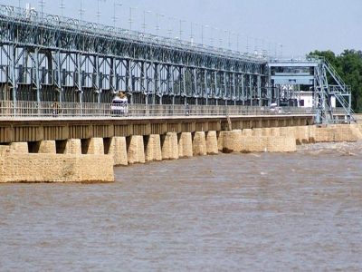 Data on water inflow and outflow in rivers and reservoirs