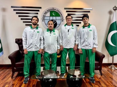 پاکستان سکواش ٹیم تیسری ایشین ڈبلز سکواش چیمپئن شپ میں شرکت کے لئے ملائیشیا روانہ