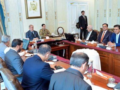 وزیراعظم شہباز شریف کی کاروبار میں آسانی کے لئے پالیسی اقدامات اور آسان کاروبار ایکٹ 2025 کے نفاذ کا عمل تیز کرنے کی ہدایت