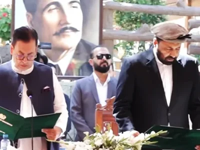 امجد حسین ایڈووکیٹ نے وزیرِ اعلیٰ گلگت بلتستان کا حلف اٹھا لیا