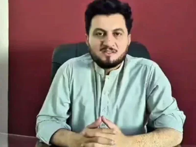 وزیر اعلی خیبر پختونخواکےمعاون خصوصی سیاحت نے میزبان ٹورازم پروگرام کے تحت مستحقین میں بلاسود قرضےکےچیکس تقسیم کئے