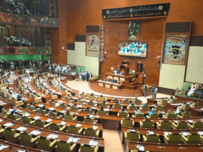 سندھ اسمبلی نے شہید محترمہ بینظیر بھٹو کی 73ویں سالگرہ پر خراجِ عقیدت کی قرارداد متفقہ طور پر منظور کر لی