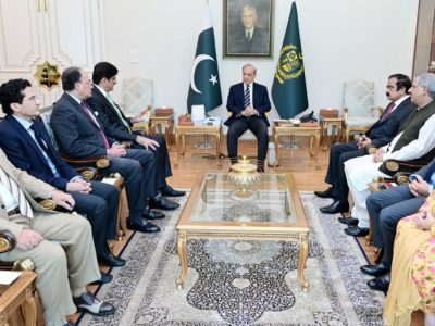 وزیراعظم سے وزیرِ اعلیٰ سندھ کی ملاقات ، صوبہ میں جاری ترقیاتی منصوبوں پر تبادلہ خیال