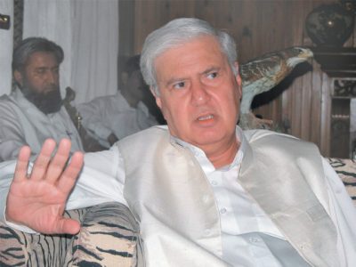 529279-ssherpao-1364753931-640x480