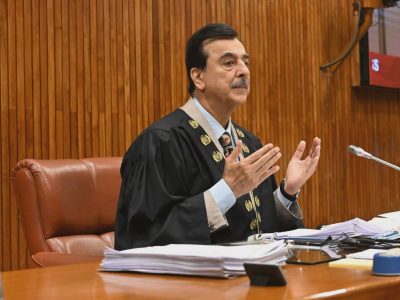 چیئرمین سینیٹ سید یوسف رضا گیلانی کا پاک فضائیہ کے تربیتی طیارے کے حادثہ پر گہرے رنج و غم کا اظہار