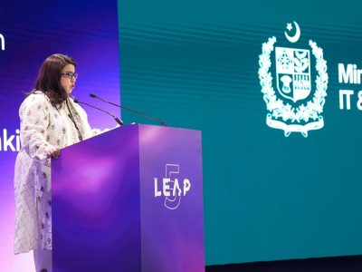 وفاقی وزیر شزہ فاطمہ خواجہ کی لیپ 2026 کے موقع پر سعودی ڈیٹا اینڈ آرٹیفیشل انٹیلی جنس اتھارٹی کے صدر عبداللہ بن شرف الغامدی سے ملاقات