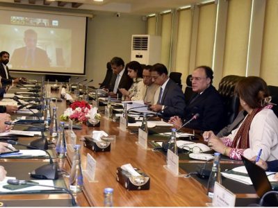 وفاقی وزیرِ خزانہ سے عالمی بینک کے وفد کی ملاقات، معاشی اصلاحاتی شراکت داری میں پیشرفت کا جائزہ ،ادارہ جاتی اصلاحات سمیت مختلف شعبوں میں عملدرآمد کی ترجیحات بارے تبادلہ خیال کیا