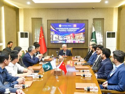 وفاقی وزیر برائے قومی غذائی تحفظ و تحقیق رانا تنویر حسین کا الیکٹرک گاڑیوں کی چارجنگ فراہم کرنے والی عالمی کمپنی سٹار چارج اور میکڈونلڈز پاکستان کے درمیان تعاون کے معاہدے کا خیرمقدم