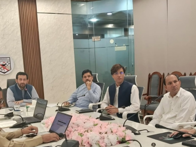 سیکرٹری ریلیف خیبر پختونخوا سہیل خان کی زیرِ صدارت کمزور مکانات کے سروے سے متعلق پیش رفت کا جائزہ اجلاس