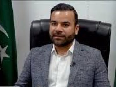 وزیر مملکت برائے قانون و انصاف بیرسٹر عقیل ملک کا پی ٹی آئی پر پرتشدد احتجاج ترک کرنے پر زور
