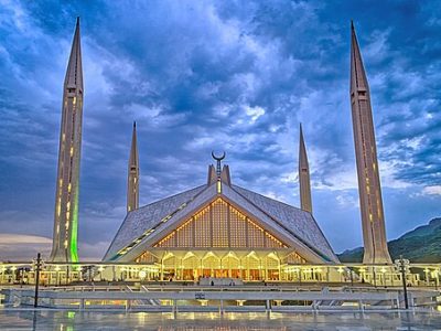 Faisal_Mosque_by_M_Ali_Mir
