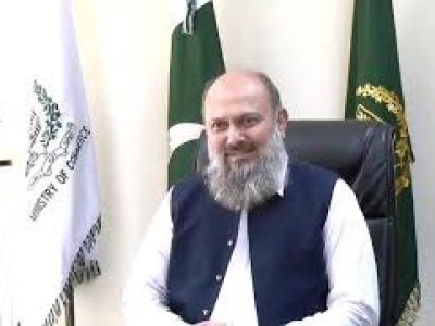 وفاقی وزیر جام کمال خان