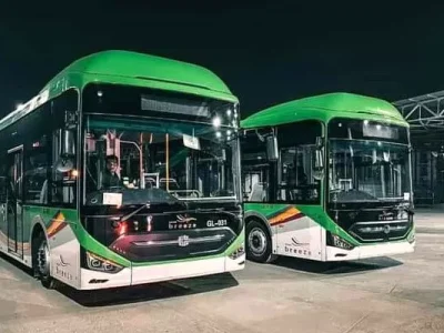 Green-Line-Bus