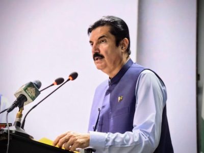 تنازعات کے حل میں ثالثی کے فروغ کی ضرورت ہے، مکالمہ، برداشت اور باہمی احترام پائیدار امن اور انصاف کی بنیاد ہیں، گورنرفیصل کریم کنڈی