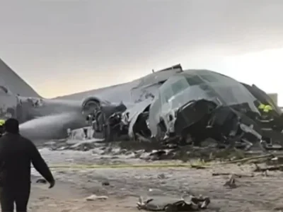 Military-plane-crashes-in-Bolivia-4