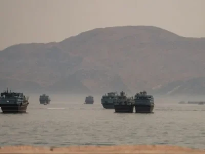 Oman announces to keep Strait of Hormuz open to shipping