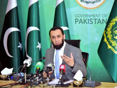 جماعت اسلامی اور پی ٹی آئی کے احتجاجوں میں فرق ہے، پی ٹی آئی کی تاریخ پرامن رہنے کی نہیں ہے، ایک دن کے دھرنے سے پاکستانی قوم کو تقریباً 120 ارب روپے کا نقصان ہوتا ہے ،وفاقی وزیر عطاء اللہ تارڑ کا پریس کانفرنس سے خطاب