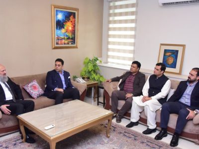 Delegation from the Gujranwala Small Chamber of Commerce meets Federal Minister for Commerce Jam Kamal Khan