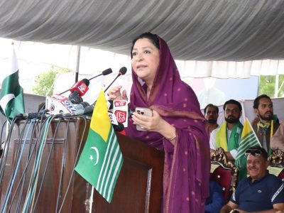 وزیرِ مملکت برائے وفاقی تعلیم و پیشہ ورانہ تربیت وجیہہ قمر