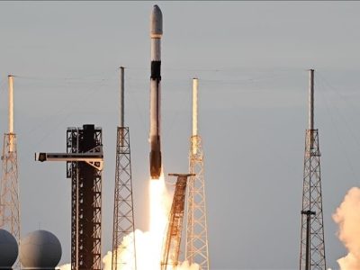 Internet satellites
