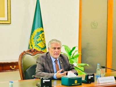 نائب وزیرِ اعظم محمد اسحاق ڈار کی زیر صدارت “ایندھن کے تحفظ اور اضافی کفایت شعاری اقدامات کی نگرانی و عملدرآمد کمیٹی” کا اجلاس