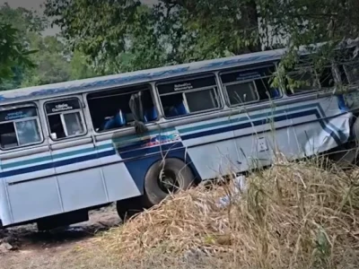 bus overturns