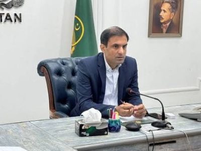 ڈپٹی کمشنر ملتان کی زیر صدارت میں ضلعی محکموں کی کارکردگی کا جائزہ بارے اجلاس ،سیوریج، صفائی کی بہتری کےلئے موثر اقدامات کی ہدایت