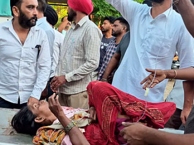 بھارت ،تیز رفتار گاڑی کی ٹکر سے 8 مزدور ہلاک، 13 زخمی
