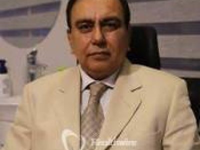 ہیلتھ سپیشلسٹ اور معروف تجزیہ کار ڈاکٹر سکندر اقبال