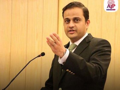 شہر بھر میں جلد میگا ترقیاتی اسکیموں کا آغاز کریں گے،میئر کراچی
