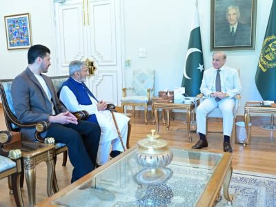 pm-shehbaz-sharif-meets-veteran-politician-ghulam-ahmad-bilour-1781172023-9008