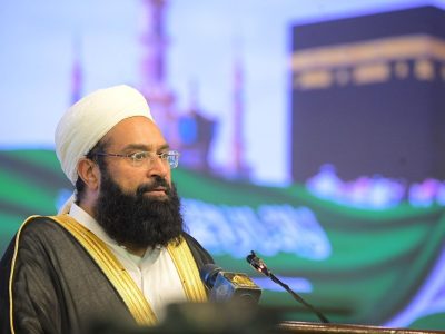انٹرنیشنل تعظیم حرمین شریفین کونسل، پاکستان علماء کونسل، متحدہ جمعیت اہلحدیث، مرکزی علماء کونسل، جمعیت علماء پاکستان، سنی علماء کونسل، اہل سنت والجماعت اور دیگر دینی و مذہبی تنظیموں نے سعودی عرب کے شہری ہوائی اڈوں، مسافروں اور شہری تنصیبات پر حوثی باغیوں کے مسلسل میزائل اور ڈرون حملوں کی شدید مذمت کی ہے۔ قائدین نے ان حملوں کو انسانیت کے خلاف سنگین جرم، بین الاقوامی قوانین کی خلاف ورزی اور عالمِ اسلام کے امن و استحکام کے لئے براہِ راست خطرہ قرار دیا۔