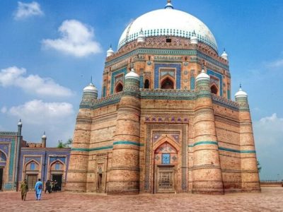 حضرت شاہ رکن عالمؒ کے 713ویں عرس کے سلسلے میں ٹریفک پلان جاری، زائرین کے لیے پارکنگ کا انتظام