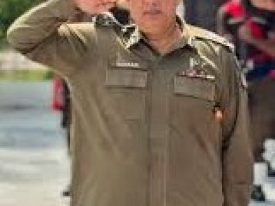 آر پی او اور سی پی او فیصل آباد نے یاد گار شہدا پر سلامی